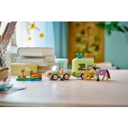 Klocki LEGO 42695 Przyczepa z Koniem i Źrebaczk FRIENDS